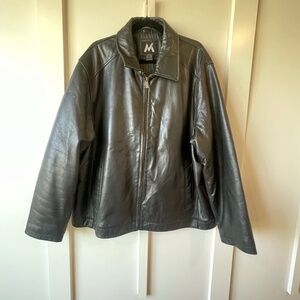 Men’s • G-III • 100% Leather Jacket • Size XL